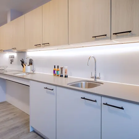 Coleman Court Summer Appartement *