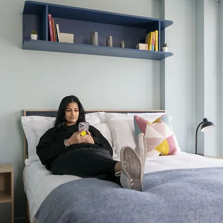 Coleman Court Summer Apartman Cork