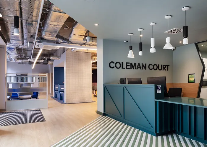 Coleman Court Summer Апартаменты *