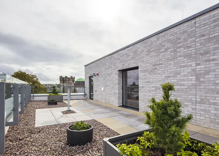 Coleman Court Summer Apartment Cork